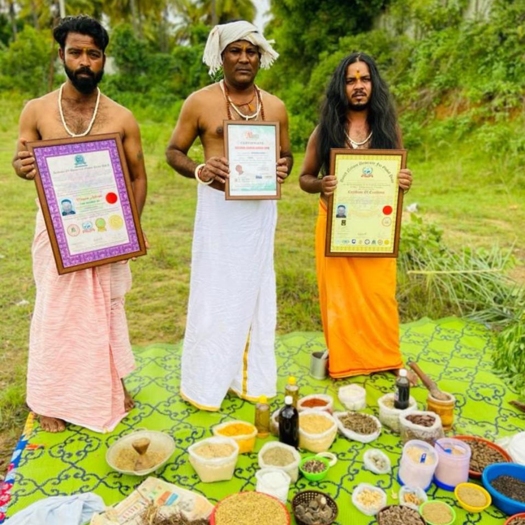 Hakki Pikki Adivasi Hair Oil